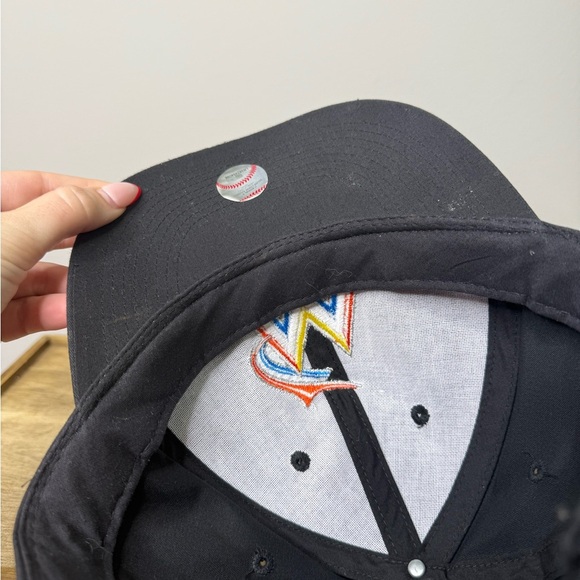 Black Miami Marlins MLB Cap by OC Sports - Picture 11 of 11